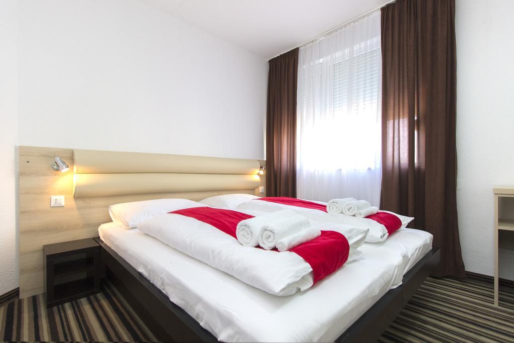Parkcity Rooms Szybenik Zewnętrze zdjęcie