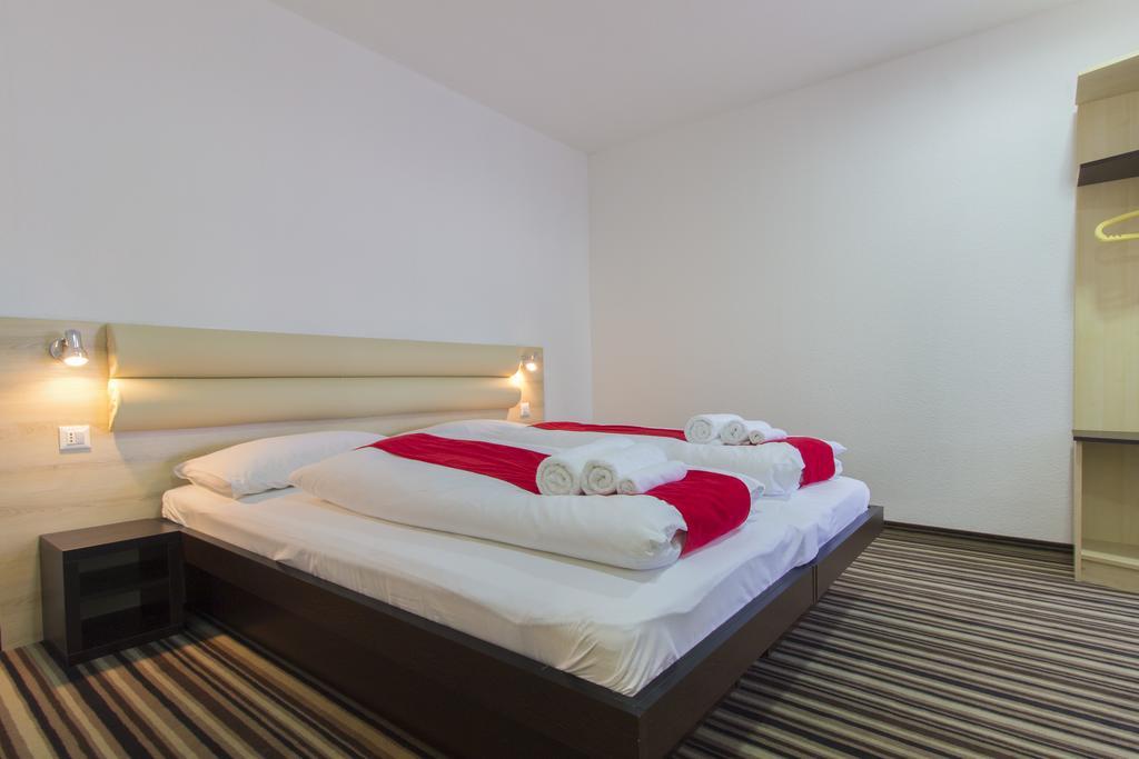 Parkcity Rooms Szybenik Zewnętrze zdjęcie